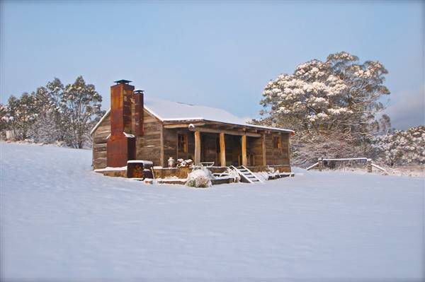 Moonbah Hut (20/11/2015)