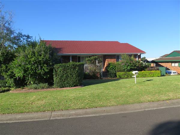 Kiama Downs - Suburban Houses (7/12/2015 - Credits: Peter Hicks)
