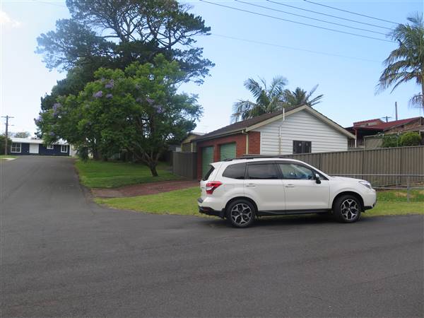 Helensburgh neighbourhood - cul-de-sac 4 (4/12/2015 - Credits: Peter Hicks)
