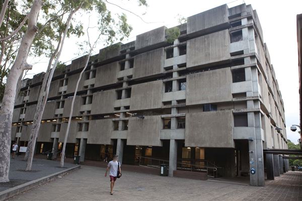 Macquarie University (16/03/2016)