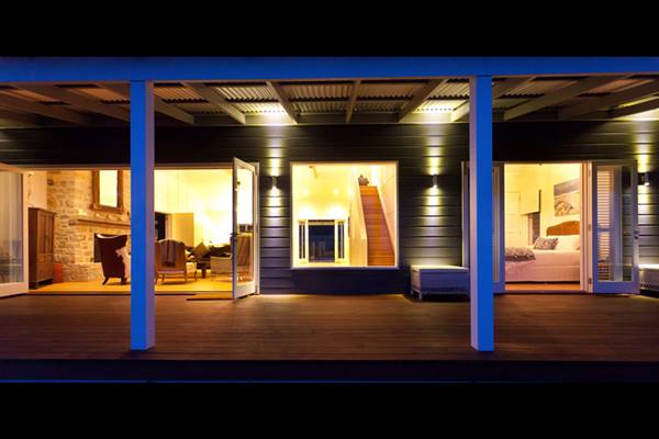 Toraja Luxury Private Boutique Cottage (5/09/2016)