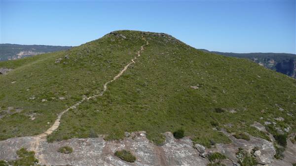 BLUE MOUNTAINS AERIALS (5/07/2016 - Credits: Mary Barltrop)