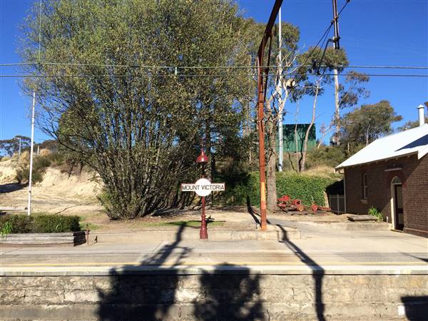 MT VICTORIA RAILWAY STATION (25/10/2016)