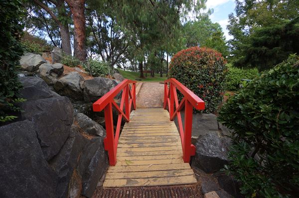 Auburn Botanic Gardens - Japanese Garden (4/02/2018 - Credits: Mary Barltrop)