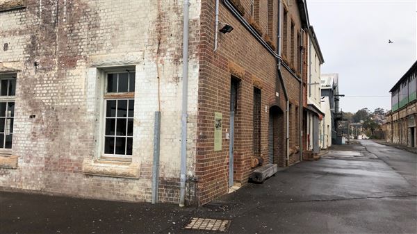Cockatoo Island - Industrial Precinct (31/08/2018 - Credits: Shannon Wheeler)