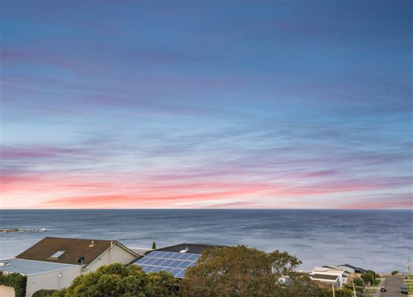 Private House - Ohana Oasis Coogee (2/02/2024 - Credits: submitted by: Lianne K)