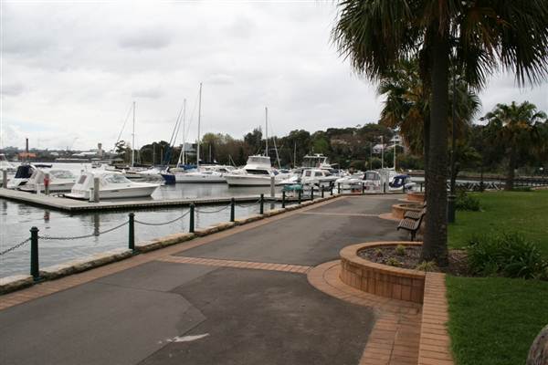 Balmain Cove and Balmain Shores (26/02/2013 9:42:12 AM)
