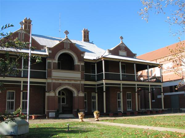 Cootamundra (27/02/2013 1:50:56 PM)