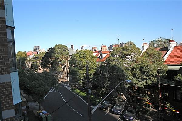 Darlinghurst - Forbes St, Thomson Lane, St Peters Lane (27/02/2013 3:08:41 PM)