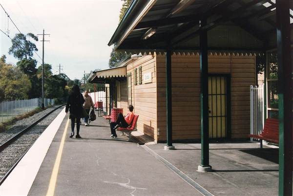 Dundas Railway Station (28/02/2013 12:42:08 AM)
