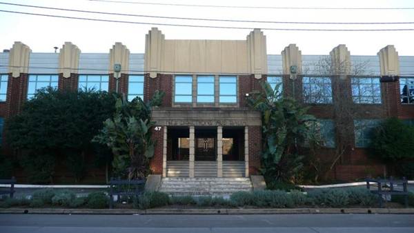 Marrickville - Art Deco Building (28/02/2013 2:13:21 PM)