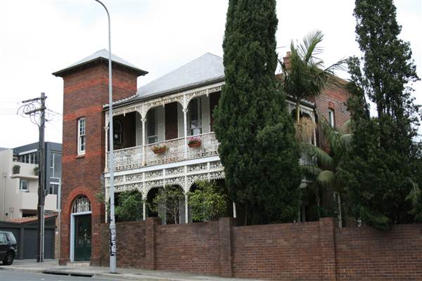 Edgecliff (28/02/2013 3:06:07 PM)
