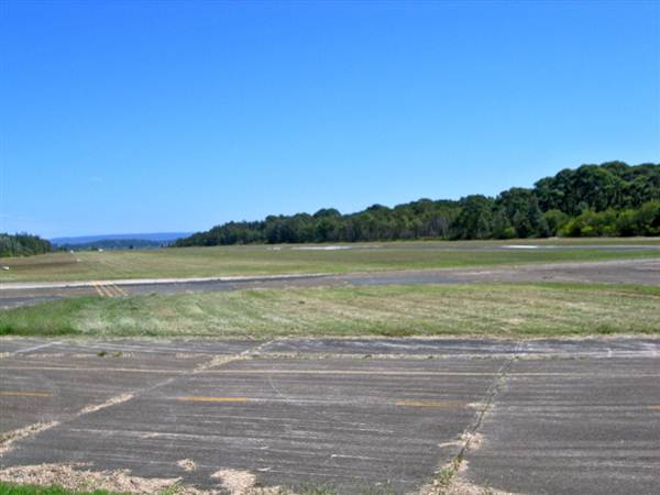 Belmont Airport (28/02/2013 9:25:20 PM)