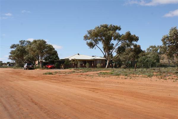 Broken Hill - Houses (1/03/2013 6:51:23 PM)