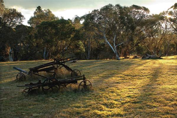 Currango Homestead (4/03/2013 12:13:53 PM)