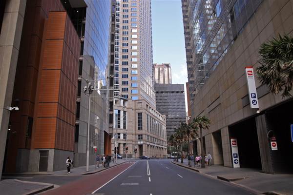 Governor Phillip Tower and Governor Macquarie Tower (5/03/2013 12:10:17 PM)