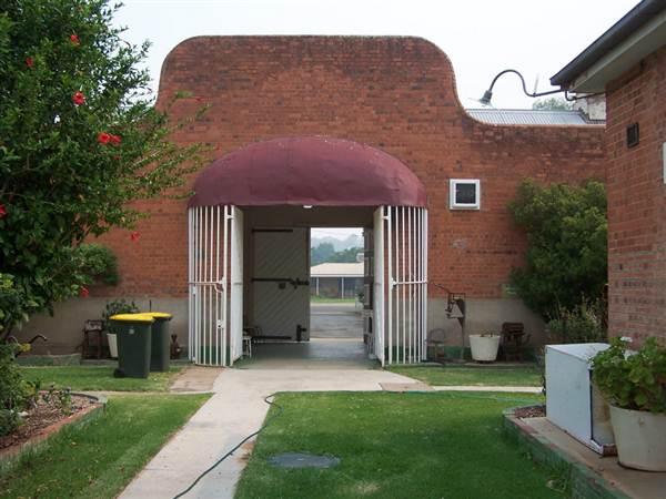Hay Gaol (5/03/2013 1:25:21 PM)