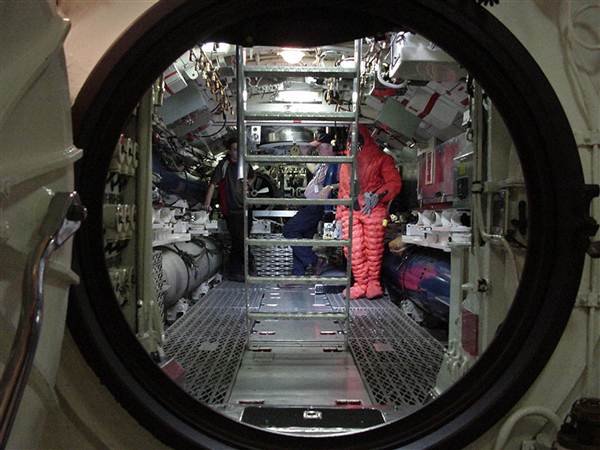 HMAS Onslow Submarine (5/03/2013 2:00:35 PM)