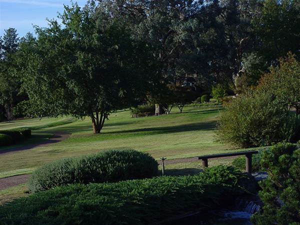 Japanese Gardens Cowra (5/03/2013 10:00:14 PM)