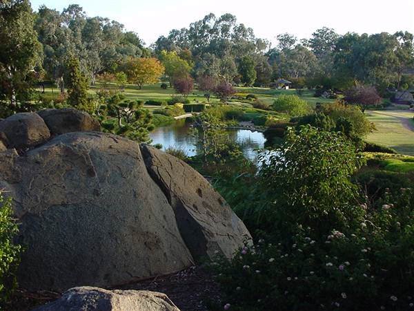 Japanese Gardens Cowra (5/03/2013 10:01:46 PM)