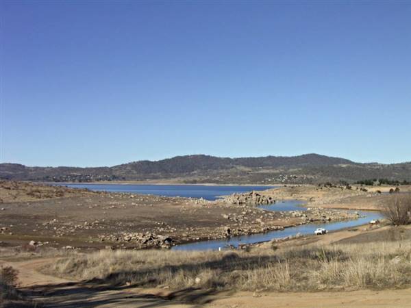 Lake Jindabyne (5/03/2013 11:20:30 PM)