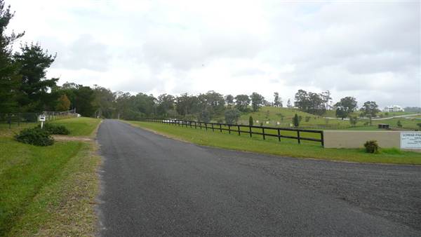 Lomar Park Stud (7/03/2013 10:01:16 AM)