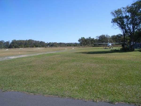 Tyagarah Airfield, Byron Bay (9/03/2013 1:50:03 AM)