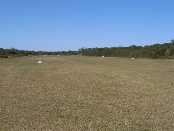 Tyagarah Airfield, Byron Bay (9/03/2013 1:50:13 AM)