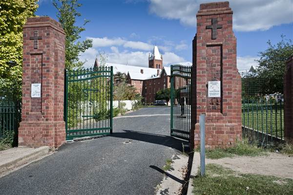St Stanislaus College (9/03/2013 11:00:49 AM)