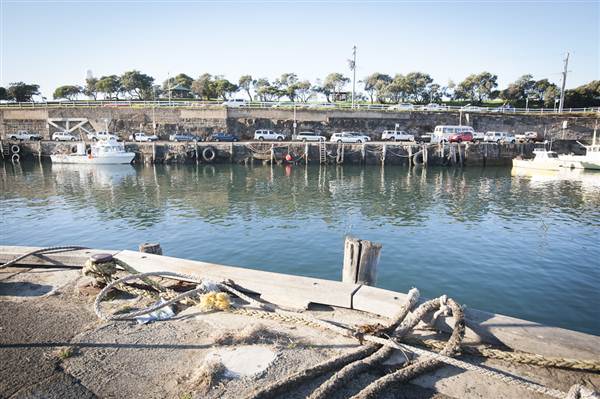 Wollongong Harbour (10/03/2013 12:53:56 PM)