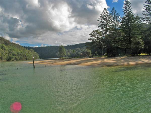 Currawong Beach Cottages & Basin Campground -  Ku-ring-gai Chase National Park (10/03/2013 9:47:48 PM)