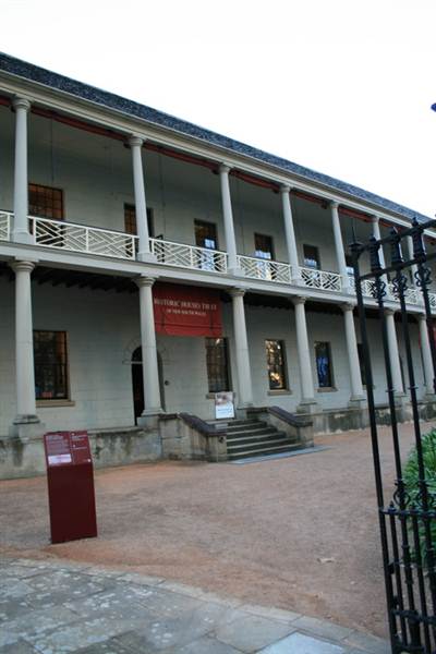Sydney CBD - Macquarie Street (10/03/2013 10:00:02 PM)