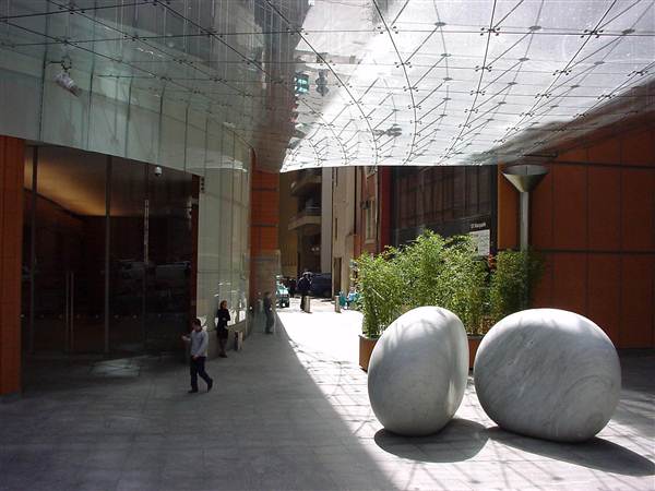 Sydney CBD - Macquarie Street (10/03/2013 10:04:35 PM)