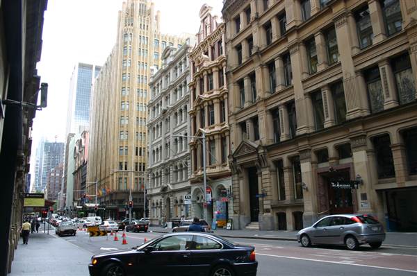 Sydney CBD - York St (11/03/2013 5:04:55 AM)
