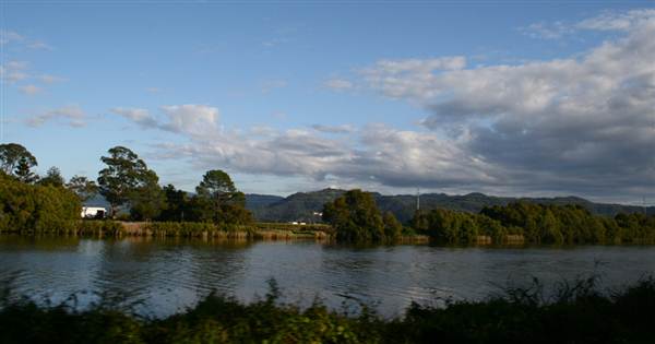 Tweed Valley 2 of 2 (11/03/2013 3:10:30 PM)