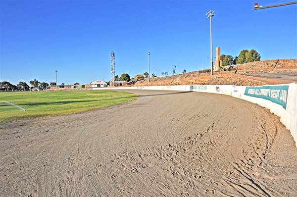 Broken Hill (24/04/2013)