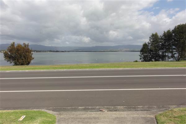 Lake Illawarra South-Skiway Park - Skiway Park & Moureendah Bay area (15/09/2011 - Credits: Tony Brown /SISE)
