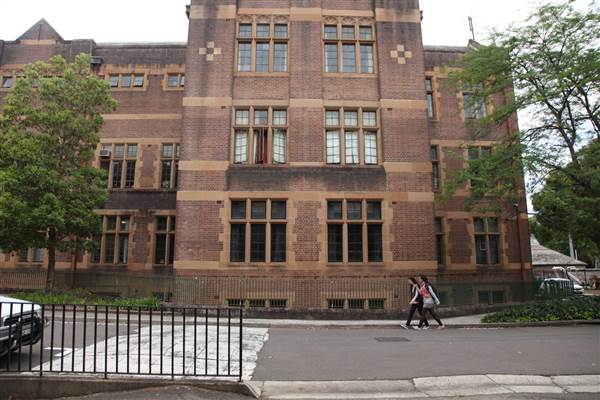 Old Teacher's College - The University of Sydney (27/11/2013)