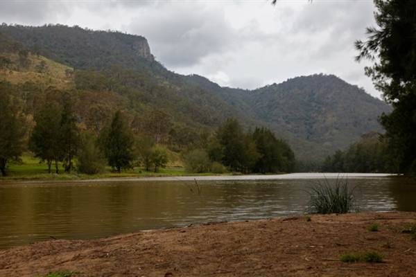 Wollondilly River Station (28/11/2013)