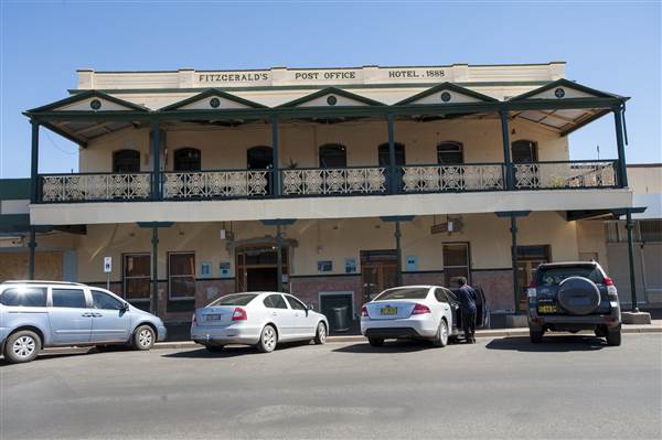 Bourke (11/12/2013)