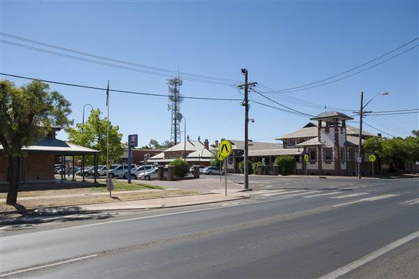 Bourke (11/12/2013)
