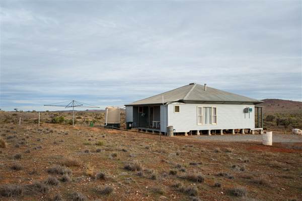 Mount Gipps Station (6/06/2013 - Credits: Colin McDougall)