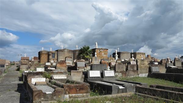 Botany Cemetery (24/02/2015 - Credits: Phillip Roope)