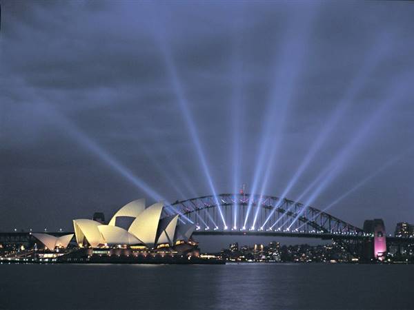 Sydney Harbour Bridge (1/03/2014)