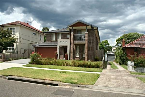 Ermington neighbourhood (3/02/2011 - Credits: Lisa Scope)