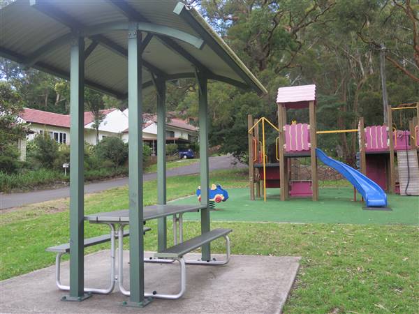 Helensburgh neighbourhood and park (8/12/2015 - Credits: Peter Hicks)