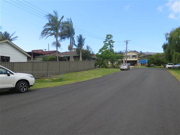 Helensburgh neighbourhood - cul-de-sac 4 (4/12/2015 - Credits: Peter Hicks)