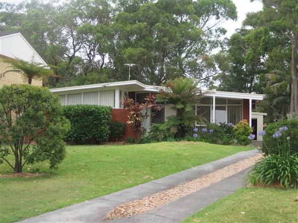 Dee Why neighbourhoods (9/12/2015)
