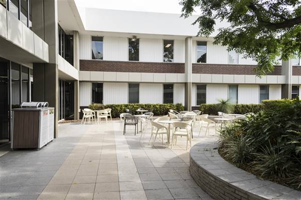 Building 1. University of Western Sydney (5/03/2016)