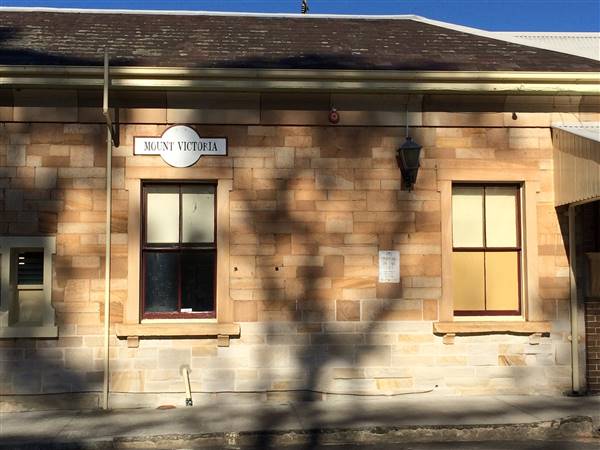 MT VICTORIA RAILWAY STATION (25/10/2016)